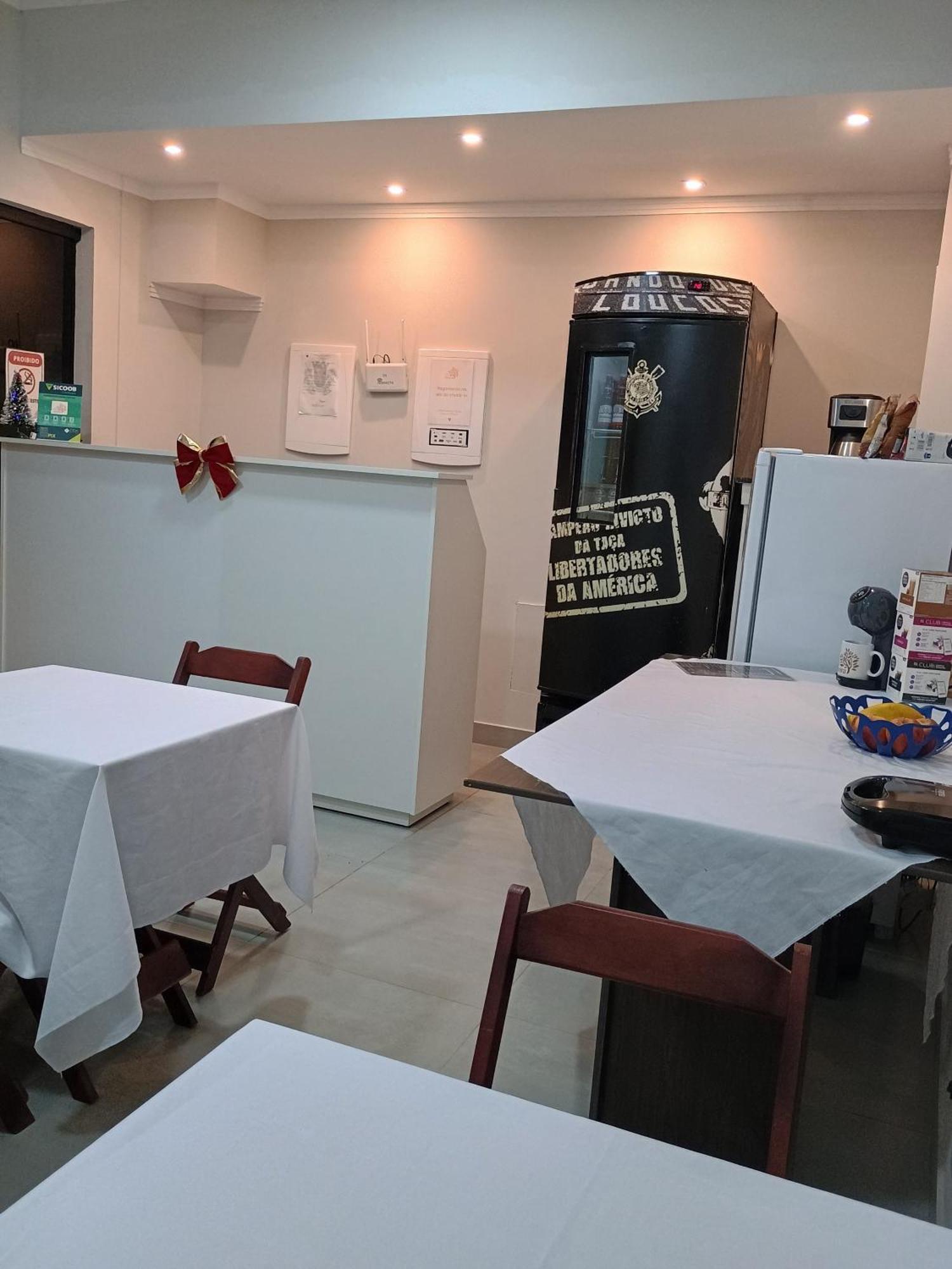 Pousada Oliveira Munhoz Bagian luar foto