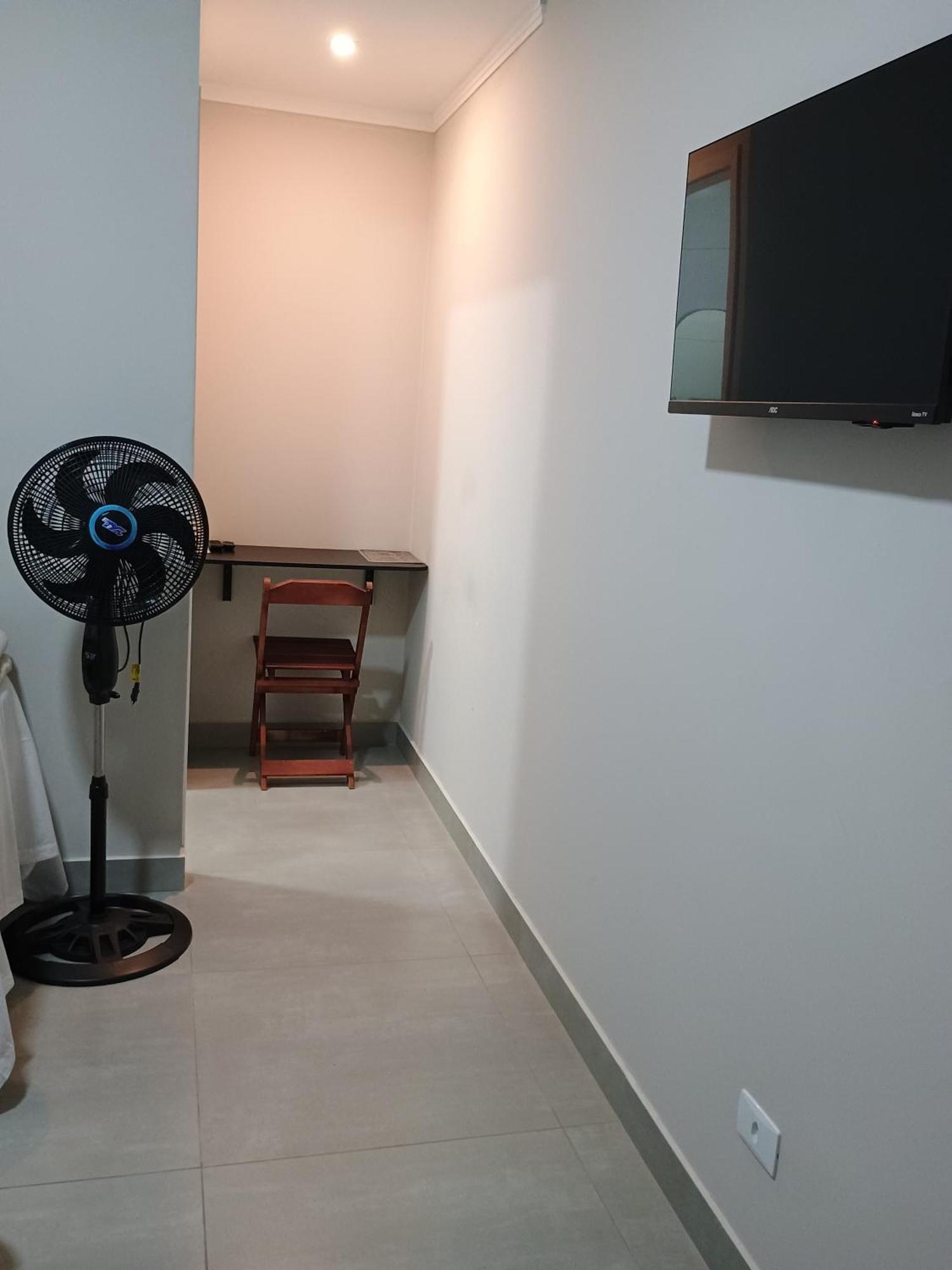 Pousada Oliveira Munhoz Bagian luar foto
